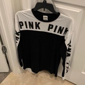 Long sleeve Pink tshirt